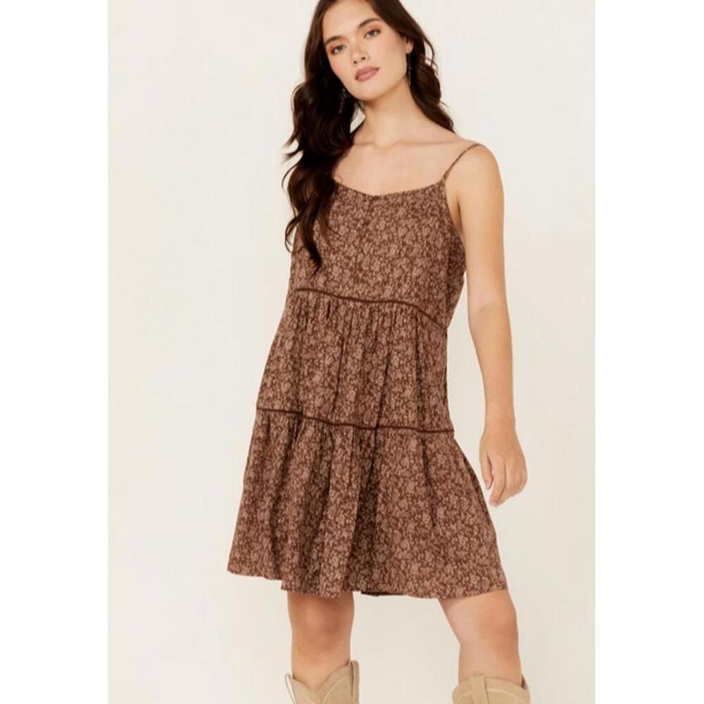 CLEO + WOLF SIZE MEDIUM SHORT BROWN FLORAL SUNDRESS BABYDOLL COTTAGE COUNTRY
